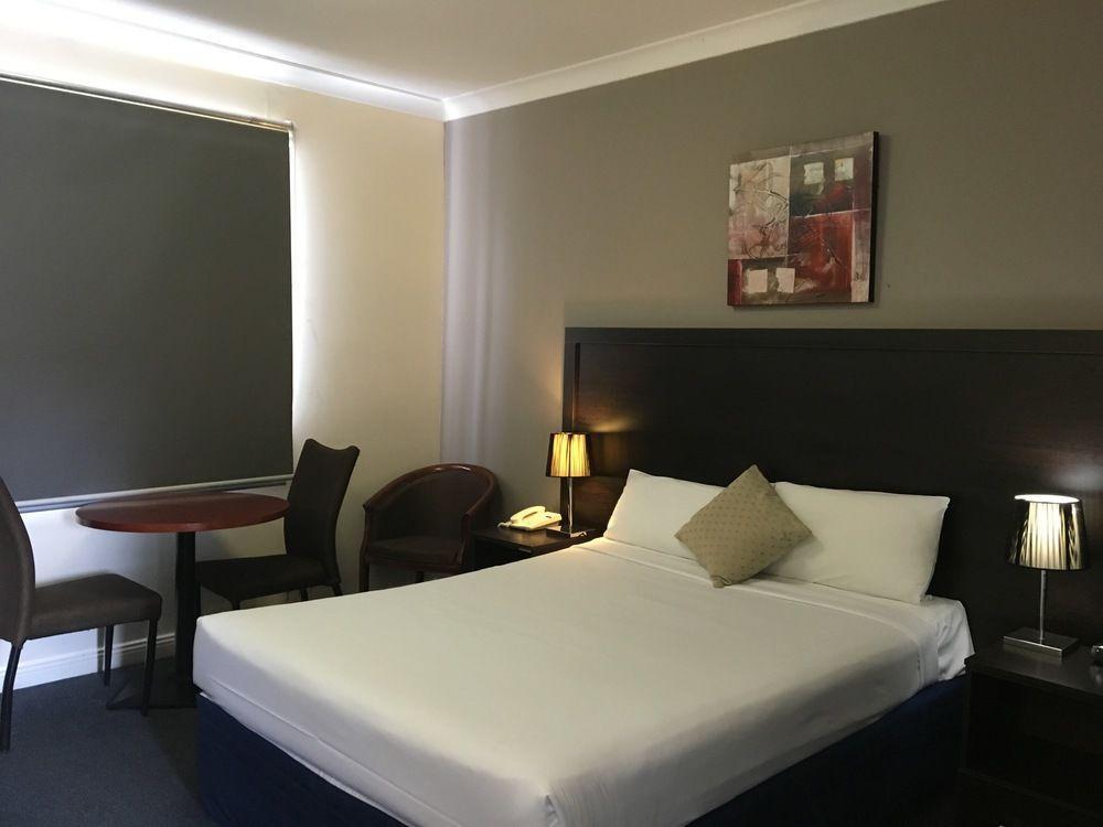Comfort Hotel Dandenong Kültér fotó
